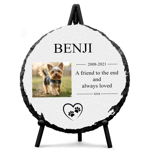 Round personalised memorial slate plaque with full-color pet photo and stand.